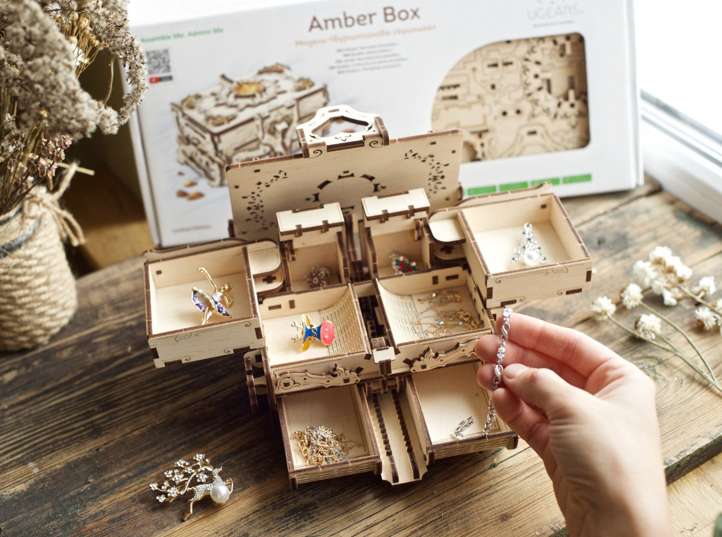 Modelli Ugears - Amber Box - Scatola Ambra