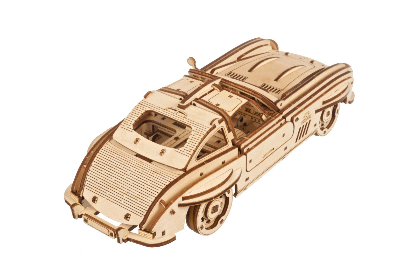 UGEARS - Coupé sportiva