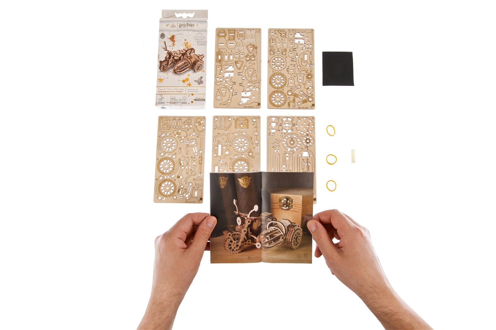 UGEARS - Motocicletta Volante di Hagrid™  Harry Potter