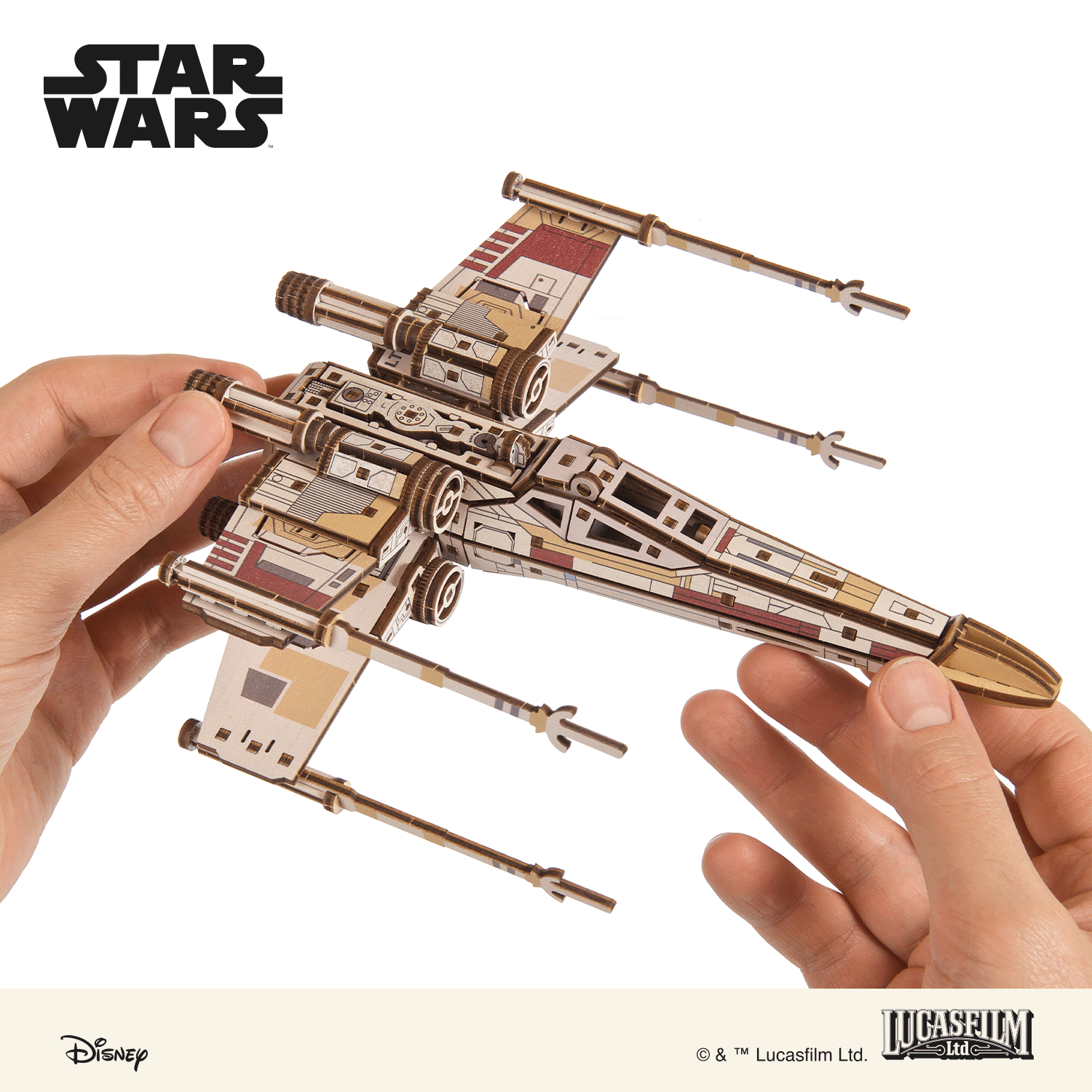 STAR WARS - X-Wing Starfighter di Luke Skywalker™