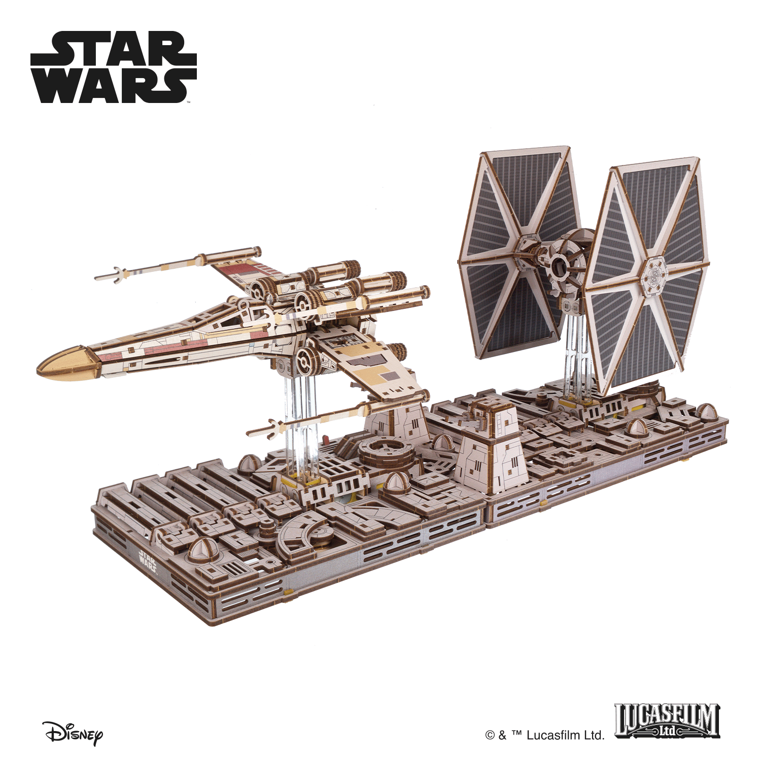 STAR WARS - X-Wing Starfighter di Luke Skywalker™