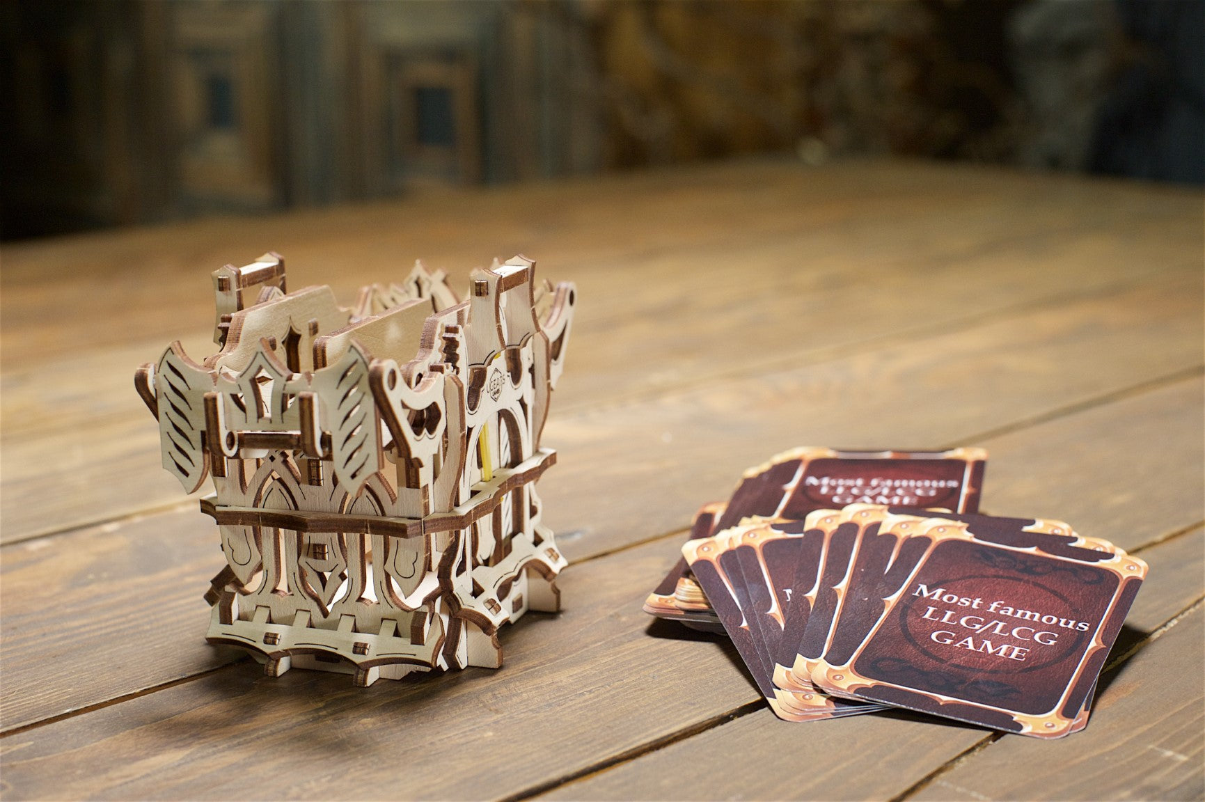 UGEARS GAMES - Porta Mazzi di Carte