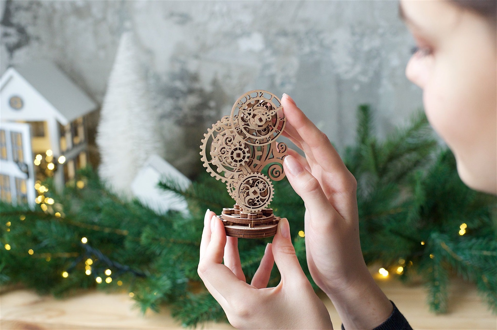 UGEARS - Orologio Steampunk