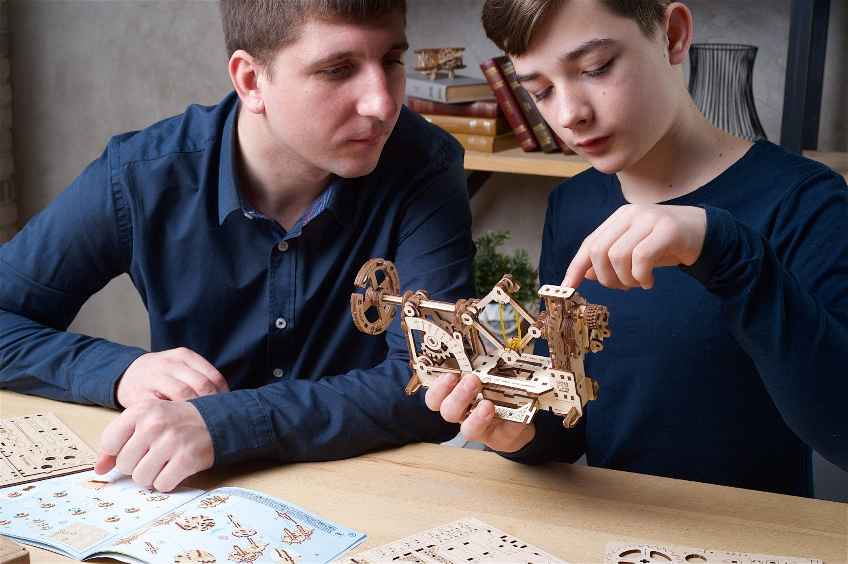 UGEARS STEM LAB - Tachimetro