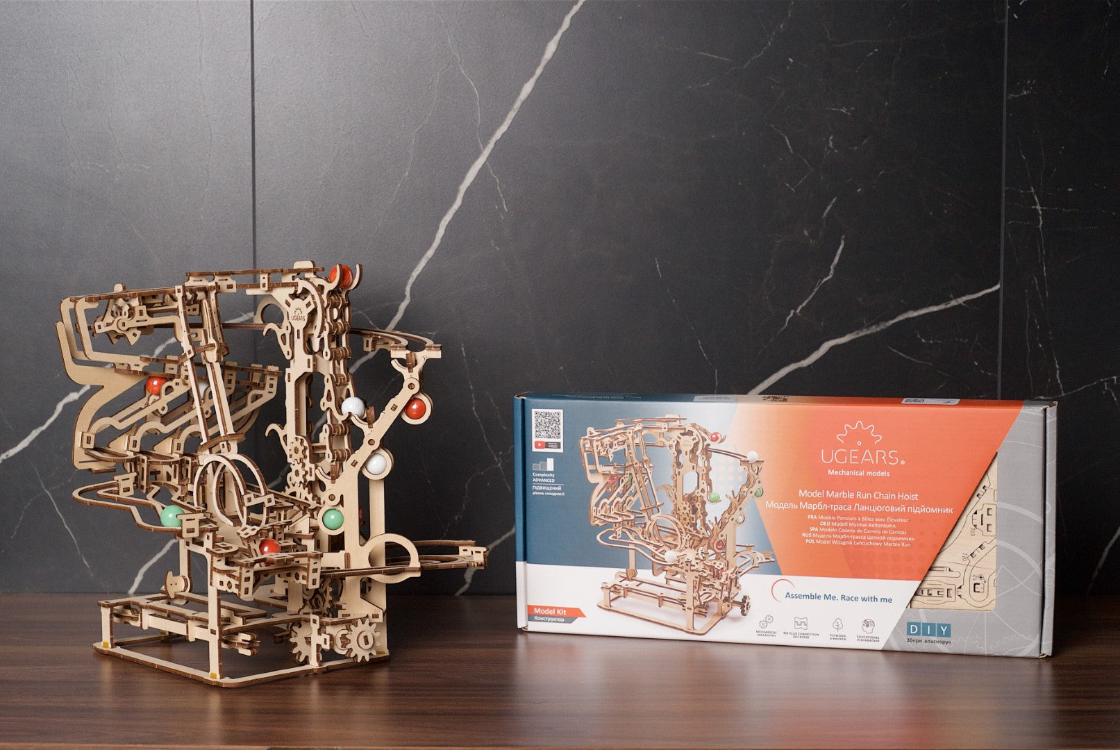 UGEARS - Pista da Biglie Marble Run 1 - Montacarichi a Catena