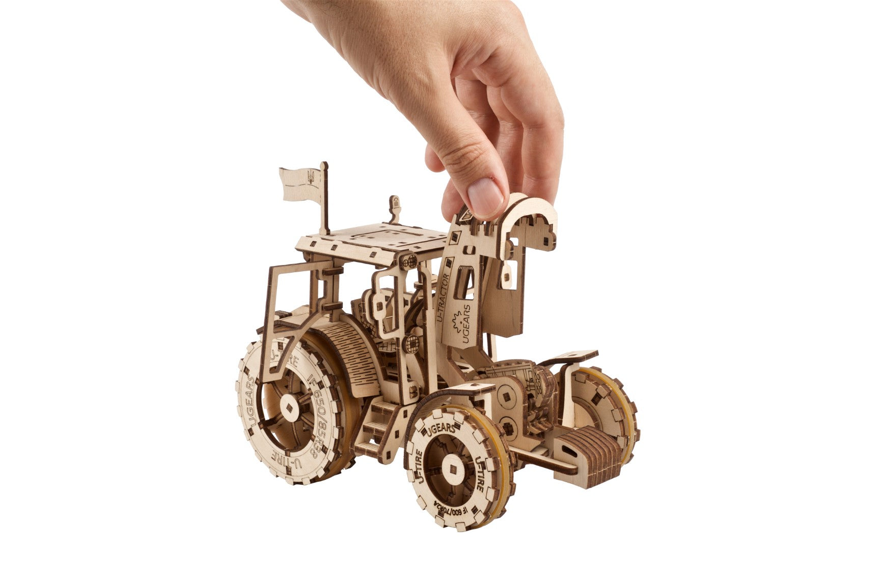 UGEARS - Il trattore vince