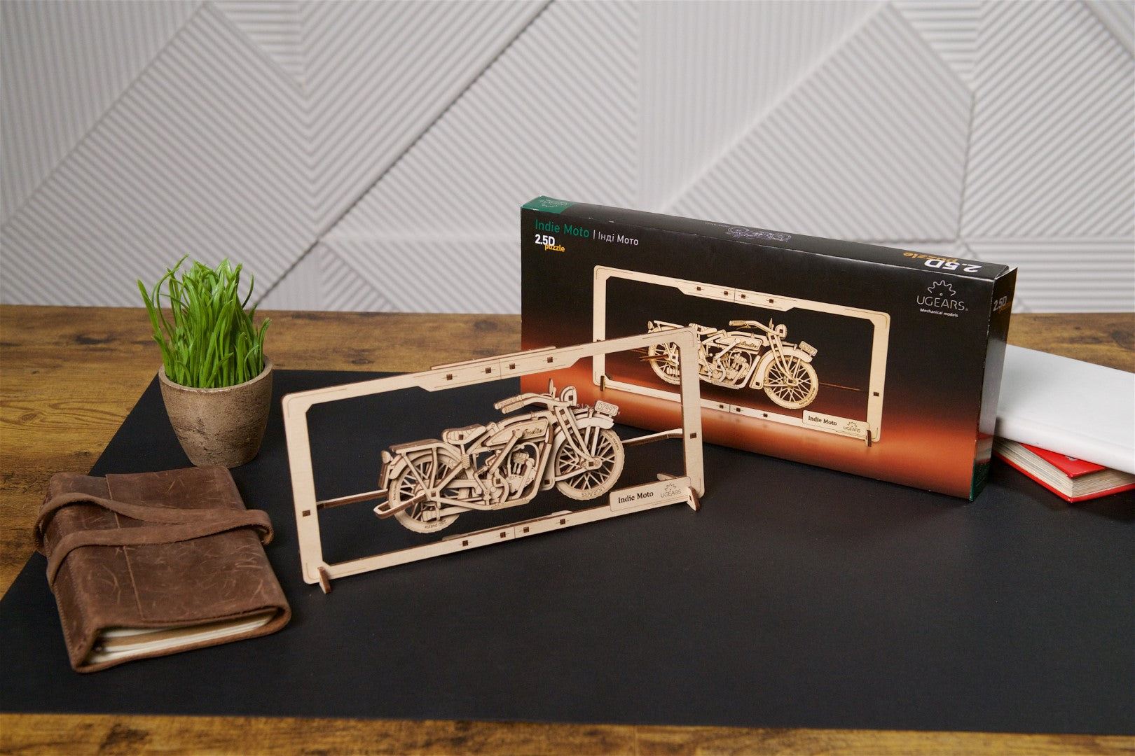 UGEARS - Moto Indie 2.5D