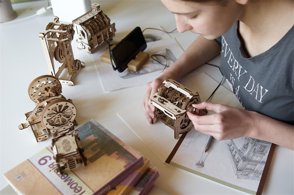 UGEARS STEM LAB- Trasmissione manuale