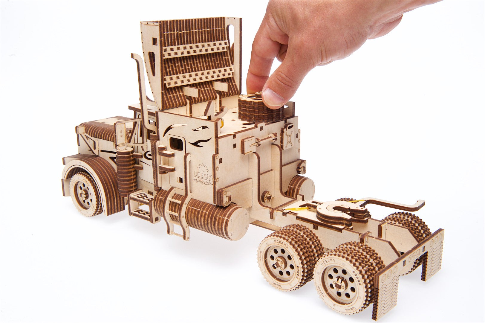UGEARS - Camion Heavy Boy VM-03