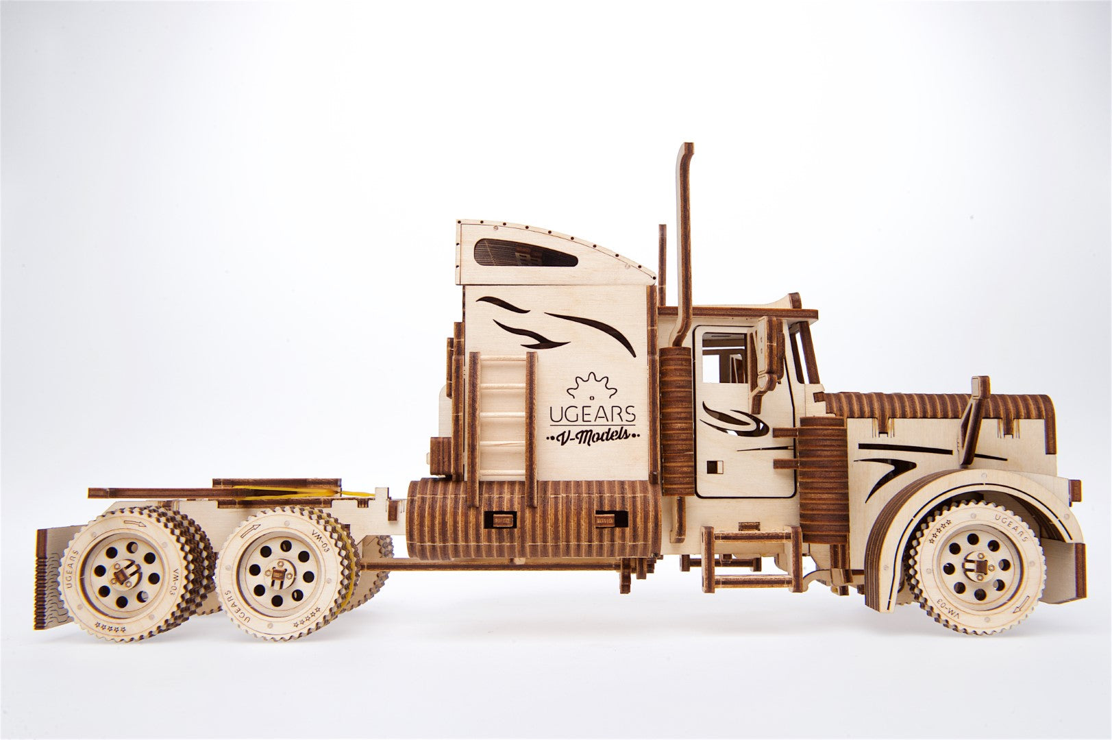 UGEARS - Camion Heavy Boy VM-03