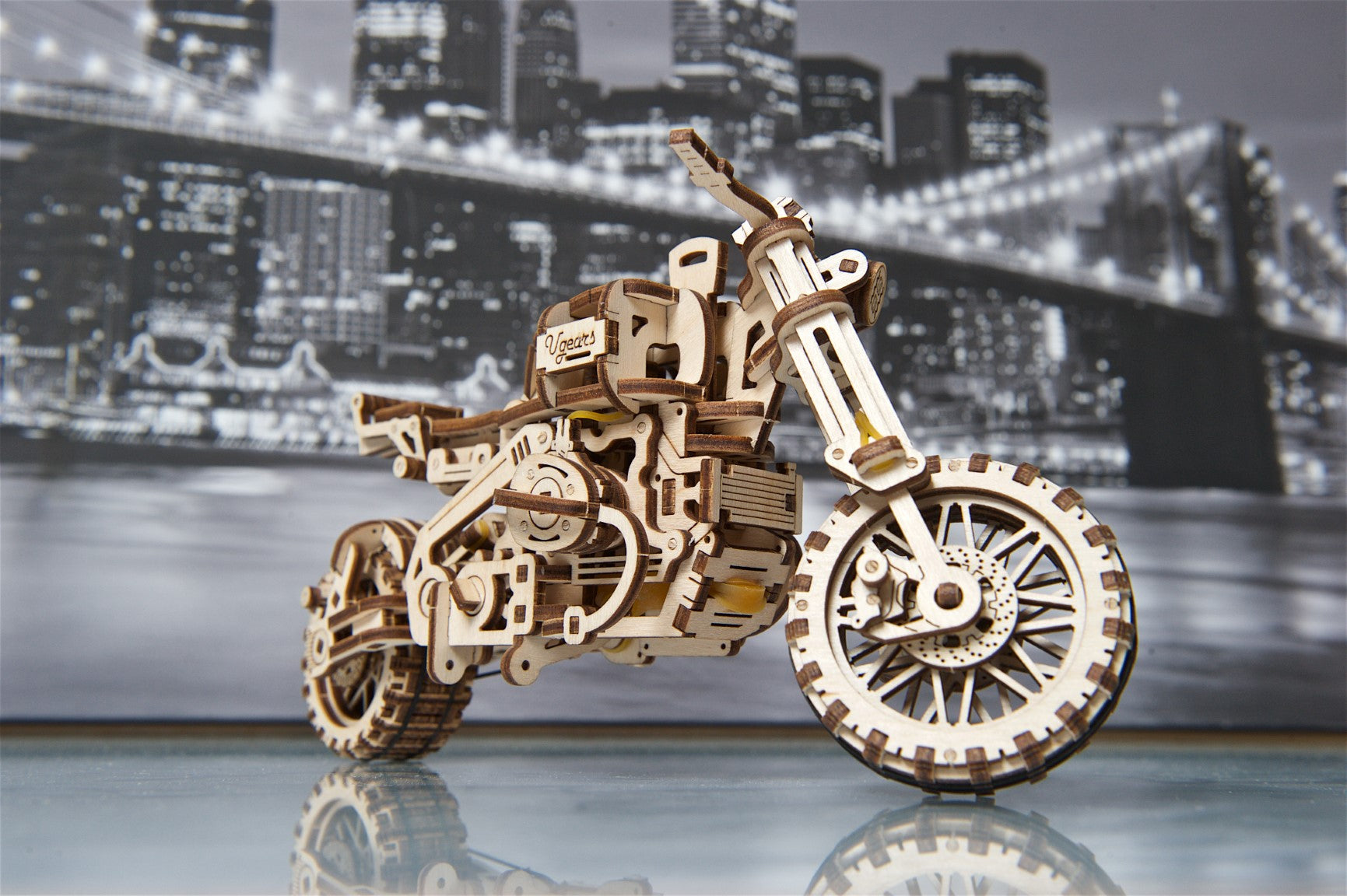 UGEARS - Moto Scrambler UGR-10 con Sidecar