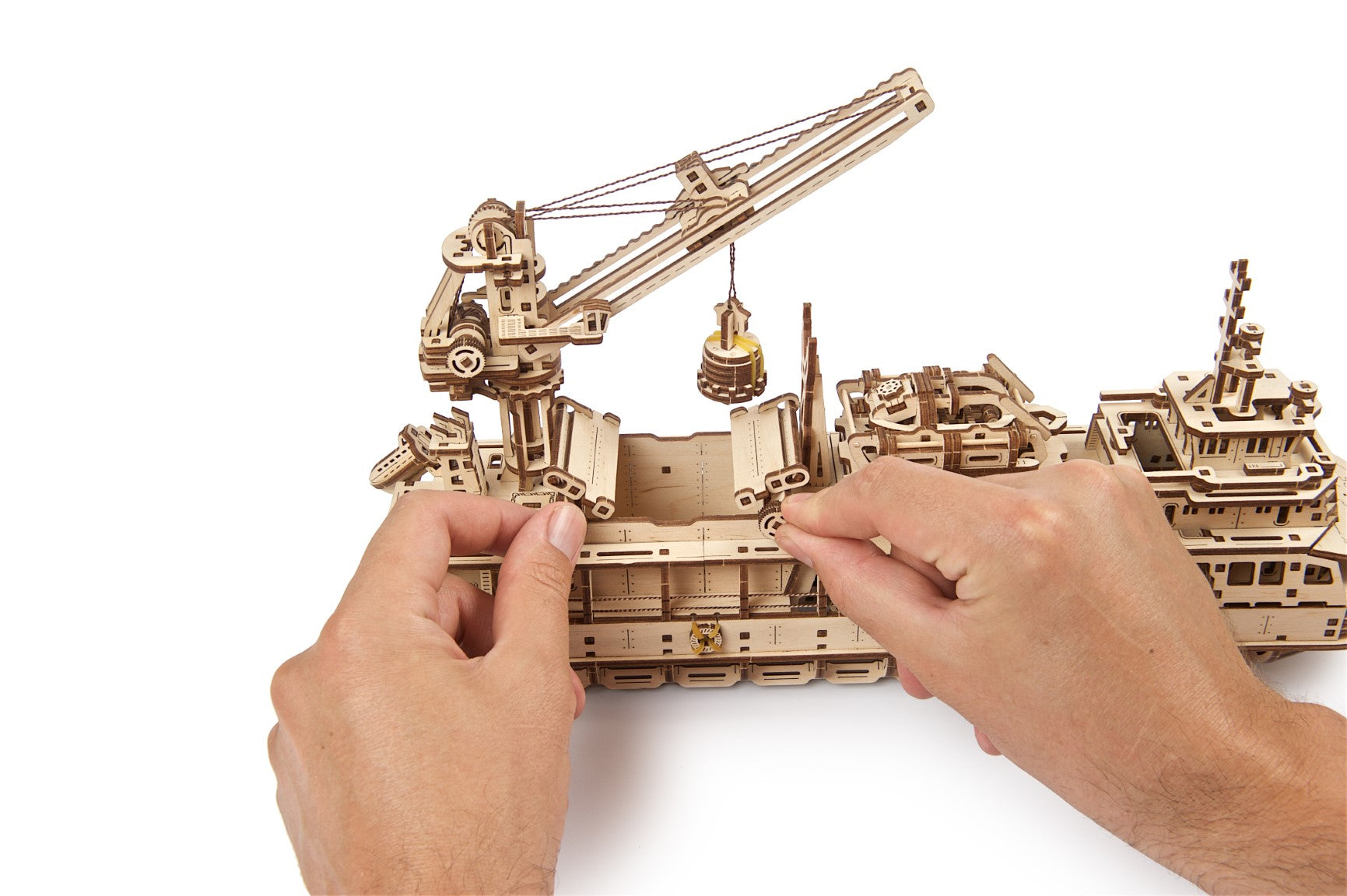 UGEARS - Nave di Ricerca