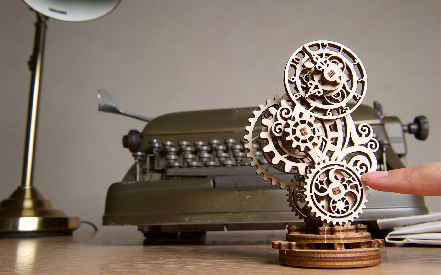 UGEARS - Orologio Steampunk