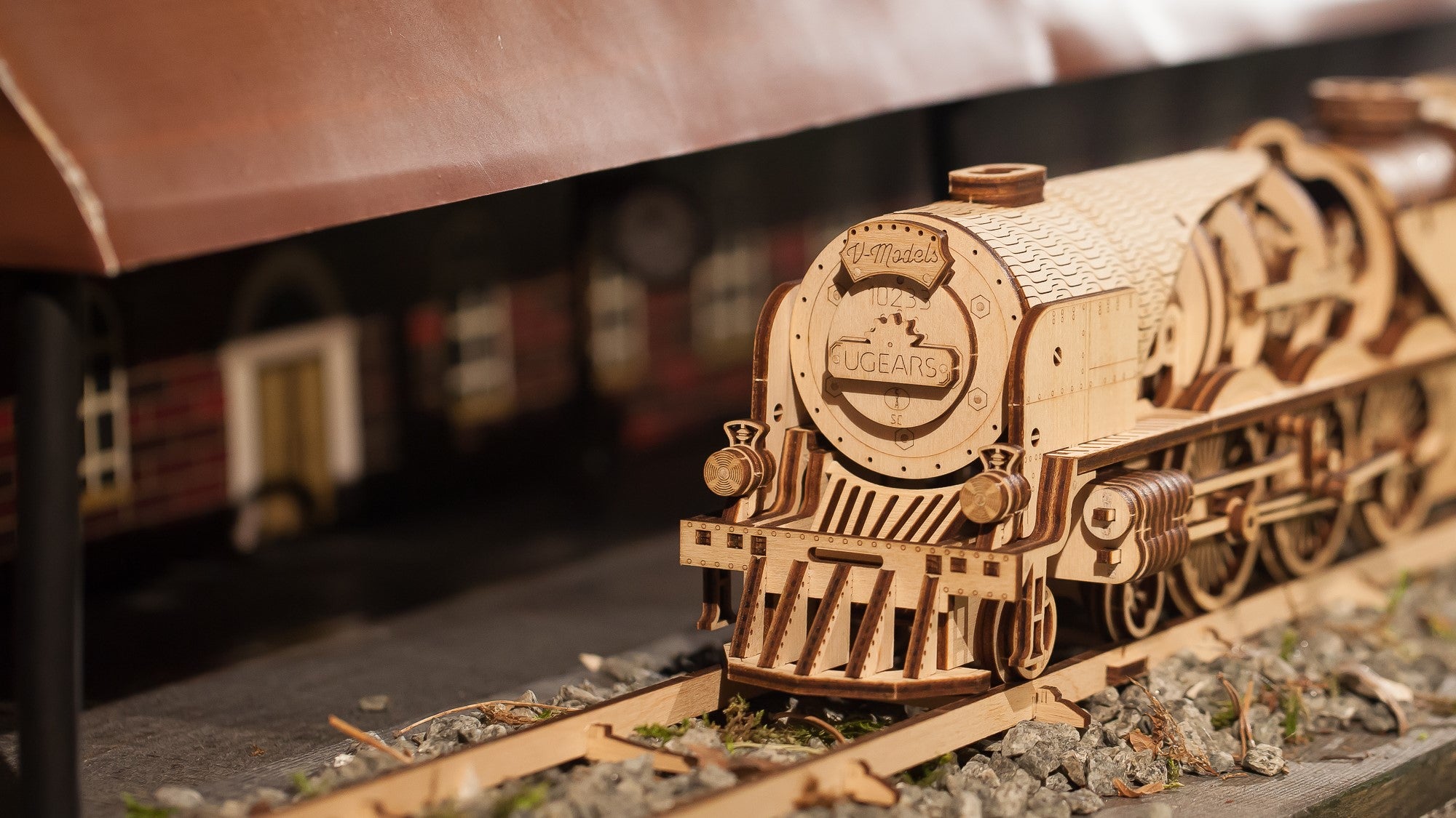 UGEARS - Treno a Vapore V-Express con Tender