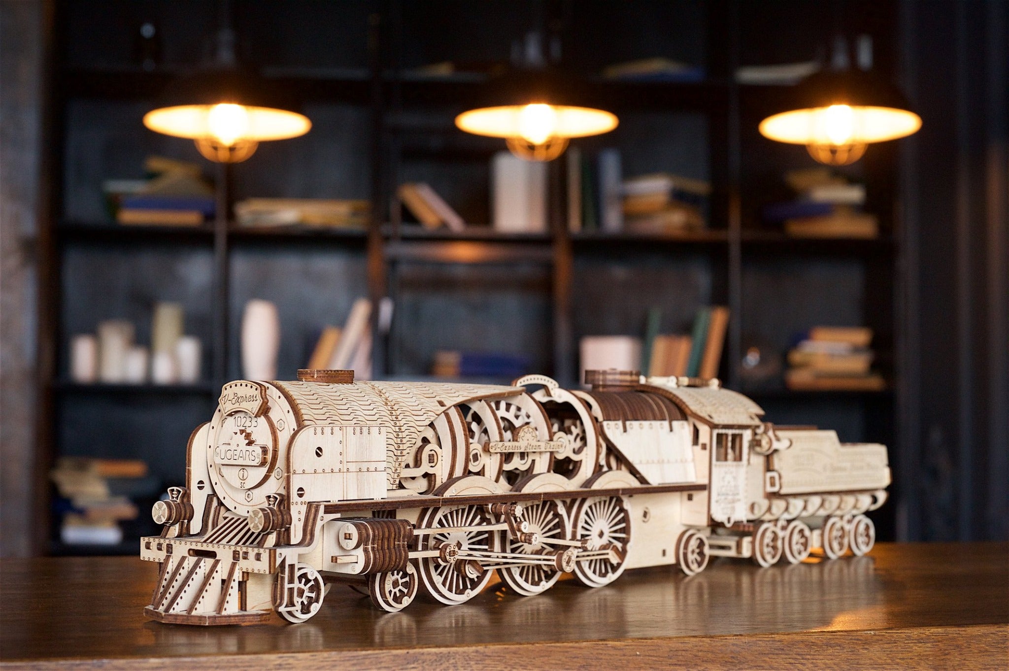 UGEARS -  Treno a Vapore V-Express con Tender