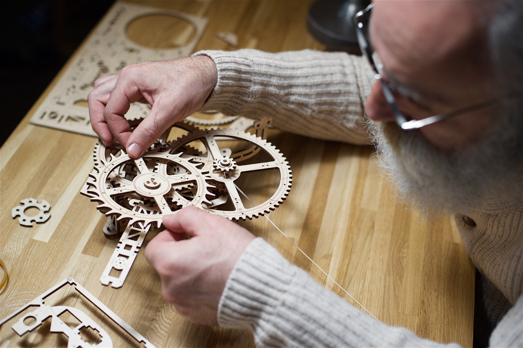 UGEARS - Orologio Aero